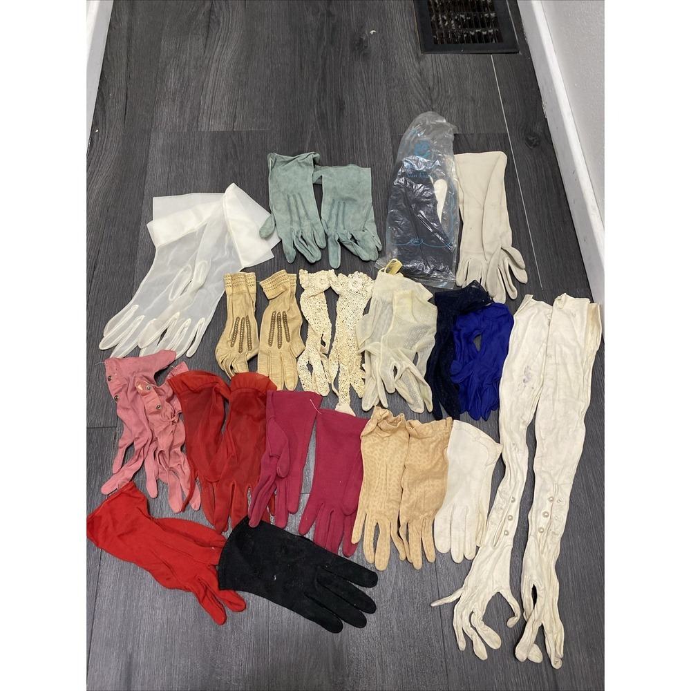 Huge Lot Of Vintage Women's Gloves Evening, Opera, Fancy, Ballroom Rare!!!